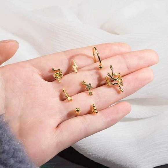 📢 4/$15 Gold Stackable Earring Set - Picture 2 of 4